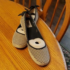 Ugg lace up slip on shoe
